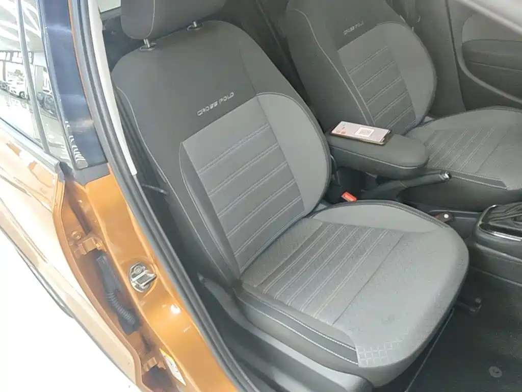 Polo 2016 1.6L Cross Polo automatic купить на сайте DeffCars