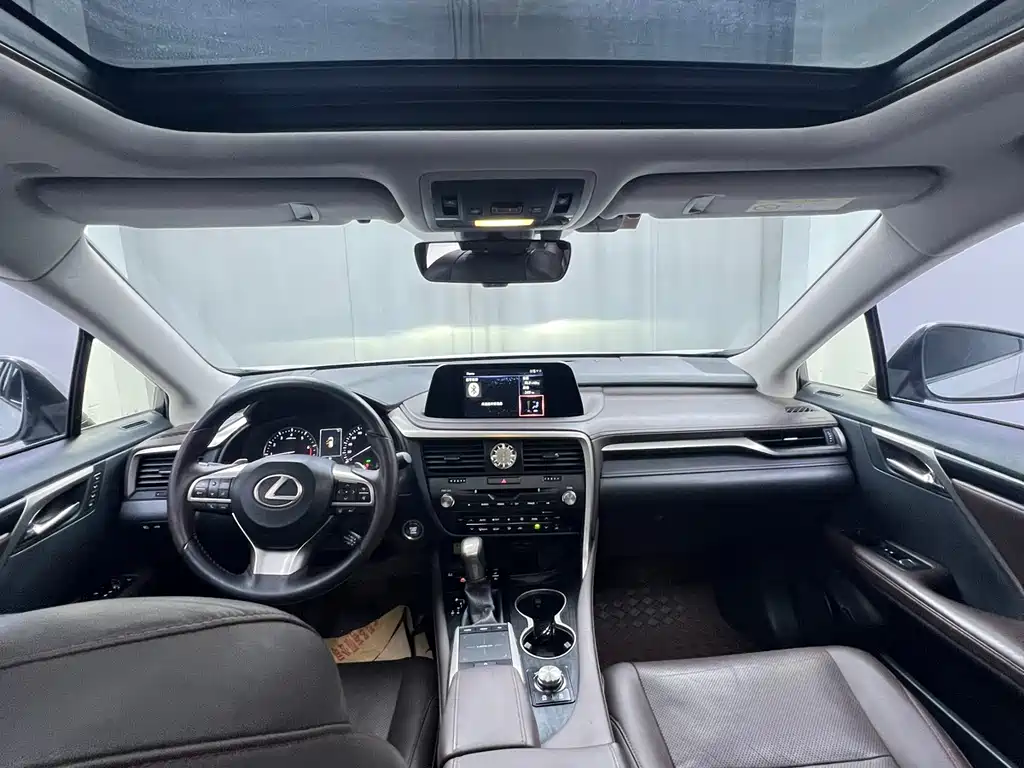 Lexus RX 2020 300 four-wheel drive elegant version National VI купить на сайте DeffCars