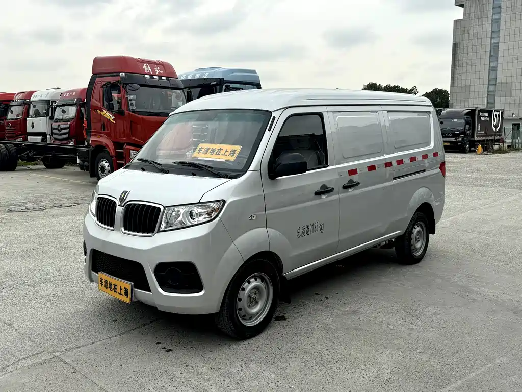 Hiace X30 2024 1.5L wealth van 2/5 seats front air conditioner купить на сайте DeffCars