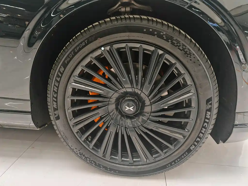 Xpeng G9 2025 model 625 long battery life Max купить на сайте DeffCars