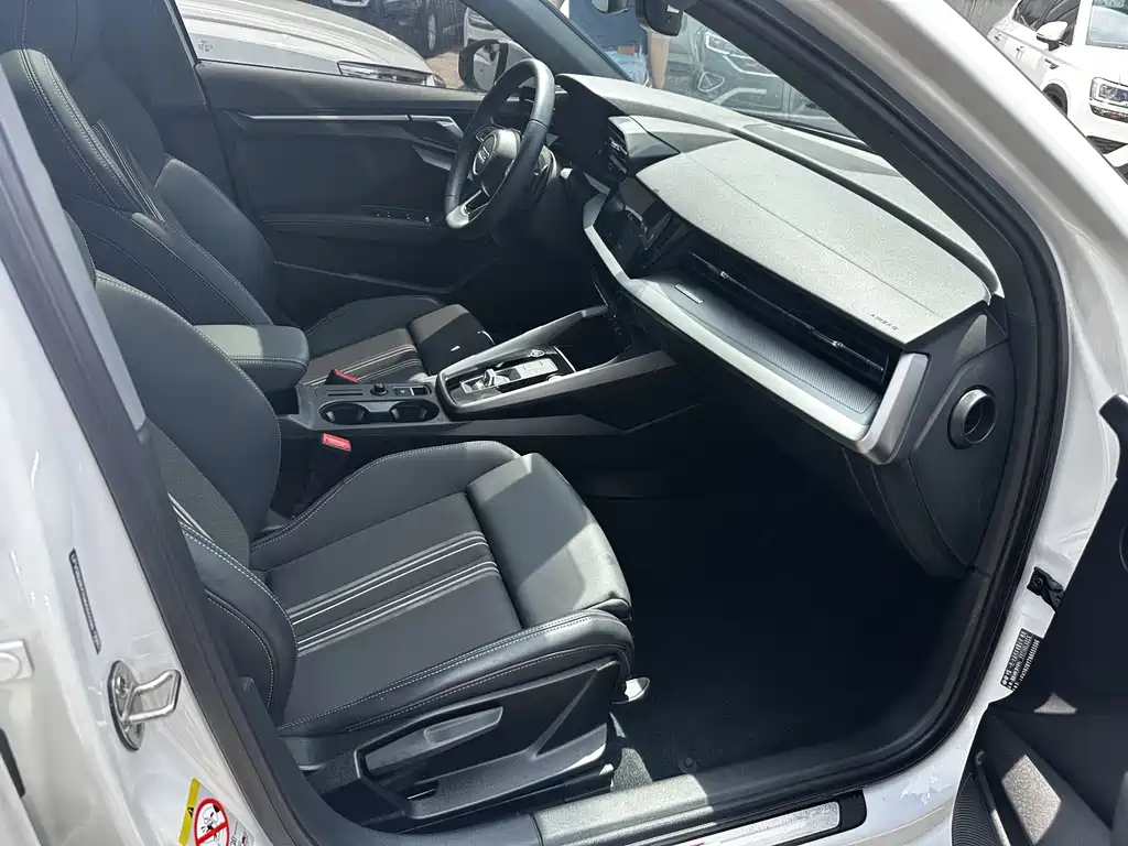 Audi A3 2022 Sportback 35 TFSI Fashion Sporty купить на сайте DeffCars