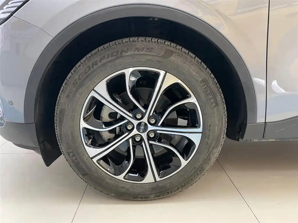 Voyager 2023 2.0T four-wheel drive premium version купить на сайте DeffCars