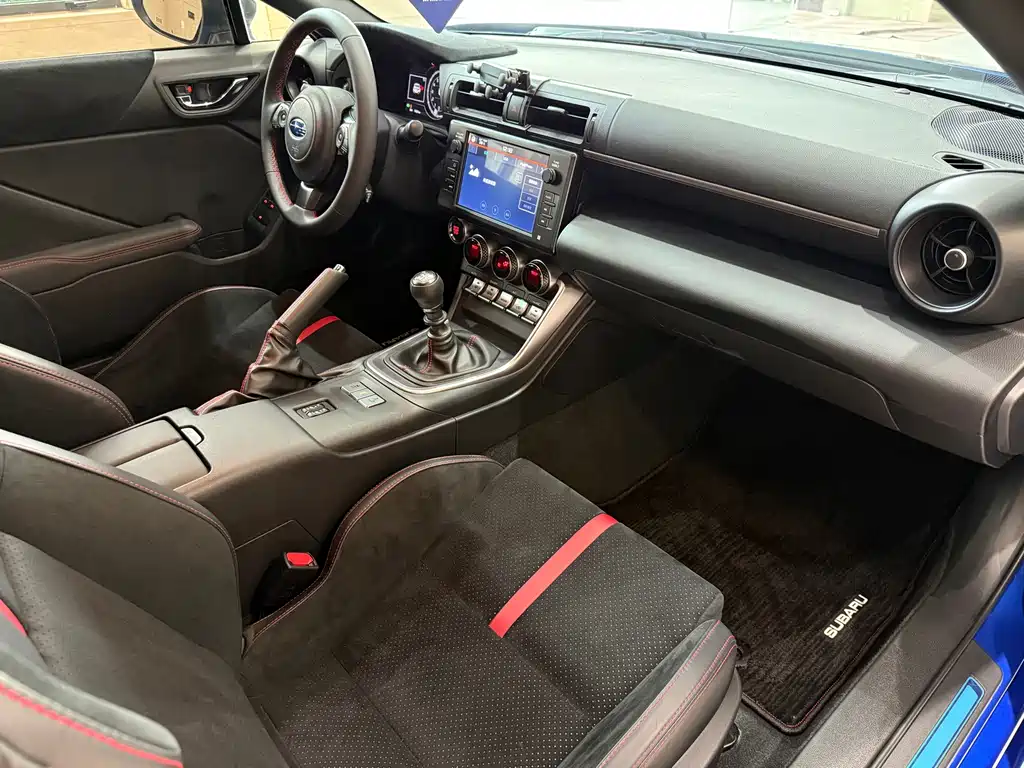Subaru BRZ 2022 2.4L manual version купить на сайте DeffCars