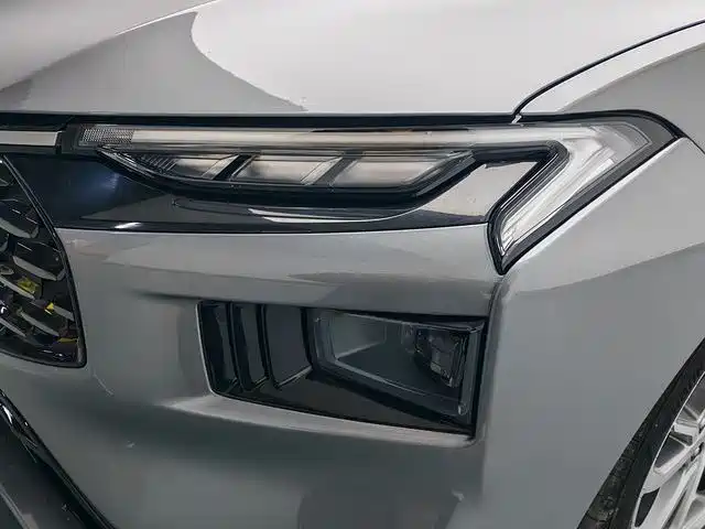 Mondeo 2022 facelift EcoBoost 245 luxury model купить на сайте DeffCars