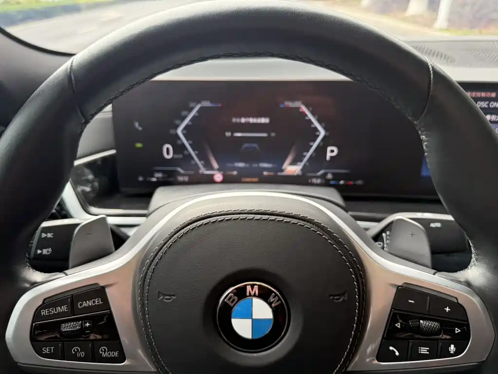 BMW X6 2023 xDrive40i Exclusive M Sports Package купить на сайте DeffCars
