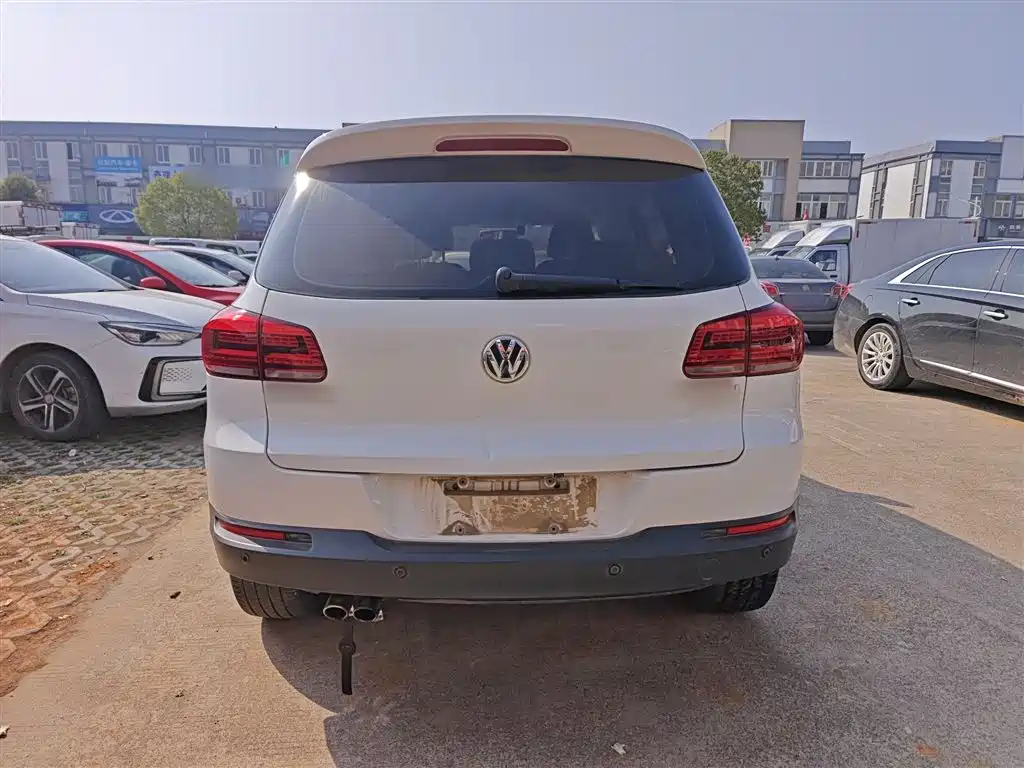 Tiguan 2017 300TSI automatic 2WD Silk Road Style Edition купить на сайте DeffCars