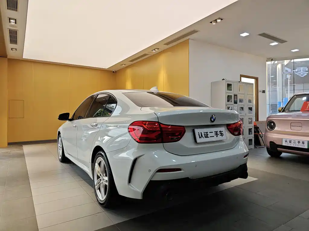 BMW 1 Series 2021 facelift 120i M Sports Night Edition купить на сайте DeffCars
