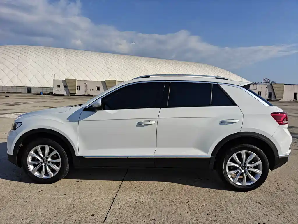 T-ROC 2022 model 280TSI DSG two-wheel drive elite PLUS купить на сайте DeffCars