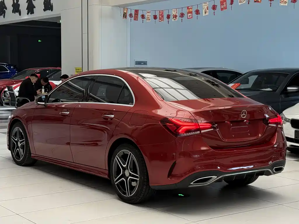 Mercedes-Benz A-Class 2019 A 200 L sports sedan first special edition купить на сайте DeffCars