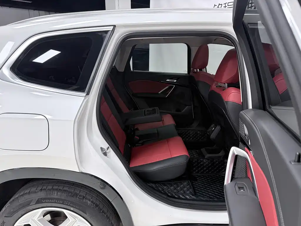 BMW X1 2023 sDrive20Li X Design Package купить на сайте DeffCars