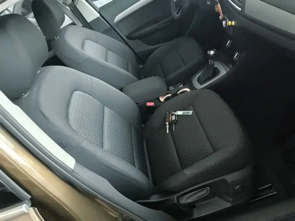 Audi Q3 2016 30 TFSI Collector's Edition Smart Collar купить на сайте DeffCars