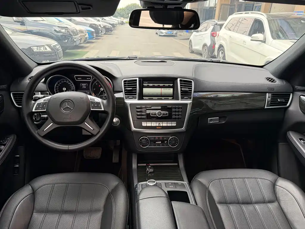 Mercedes-Benz GL Class 2015 GL 350 CDI 4MATIC купить на сайте DeffCars