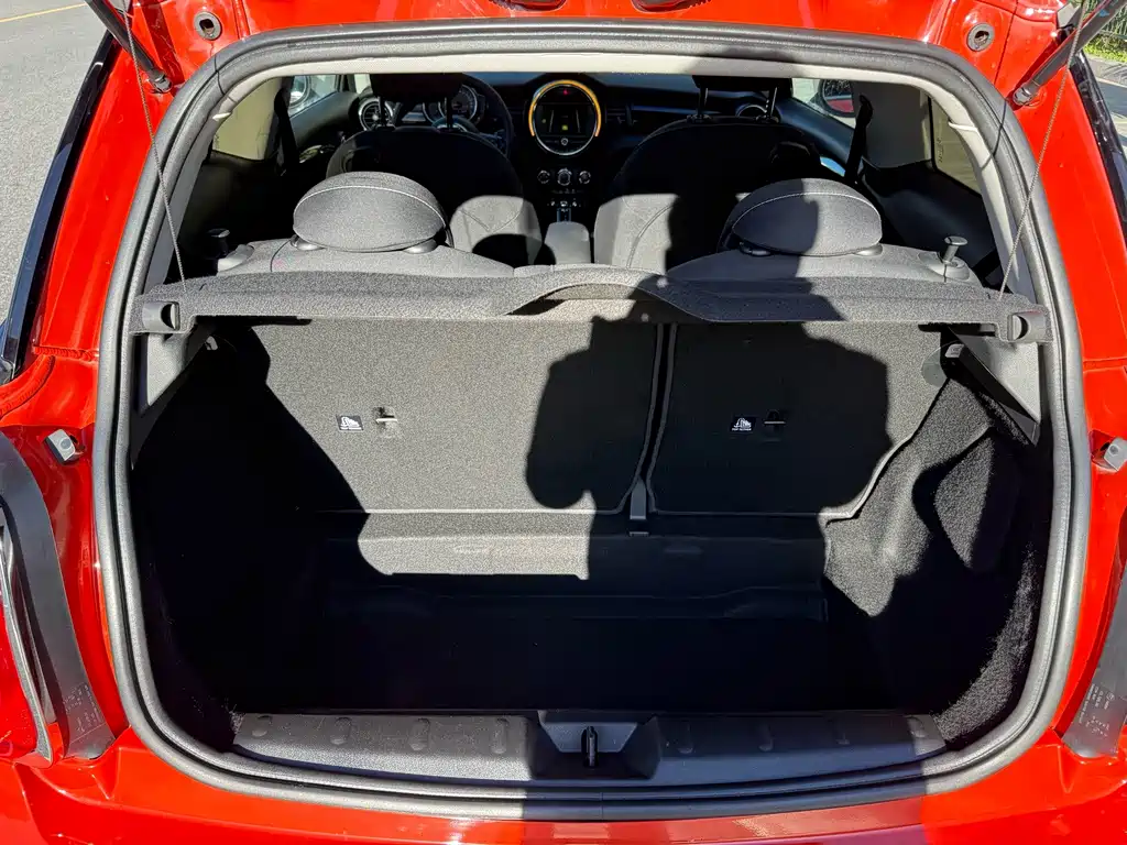 MINI 2018 1.5T ONE PLUS купить на сайте DeffCars