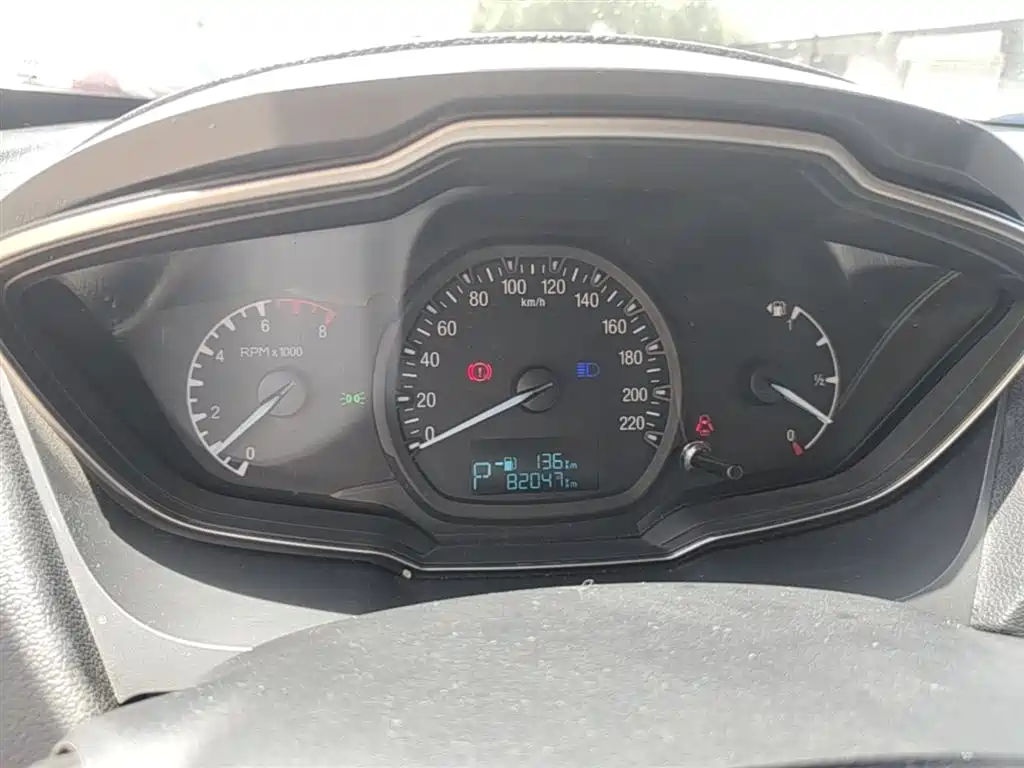 Escort 2017 facelift 1.5L automatic comfort model купить на сайте DeffCars