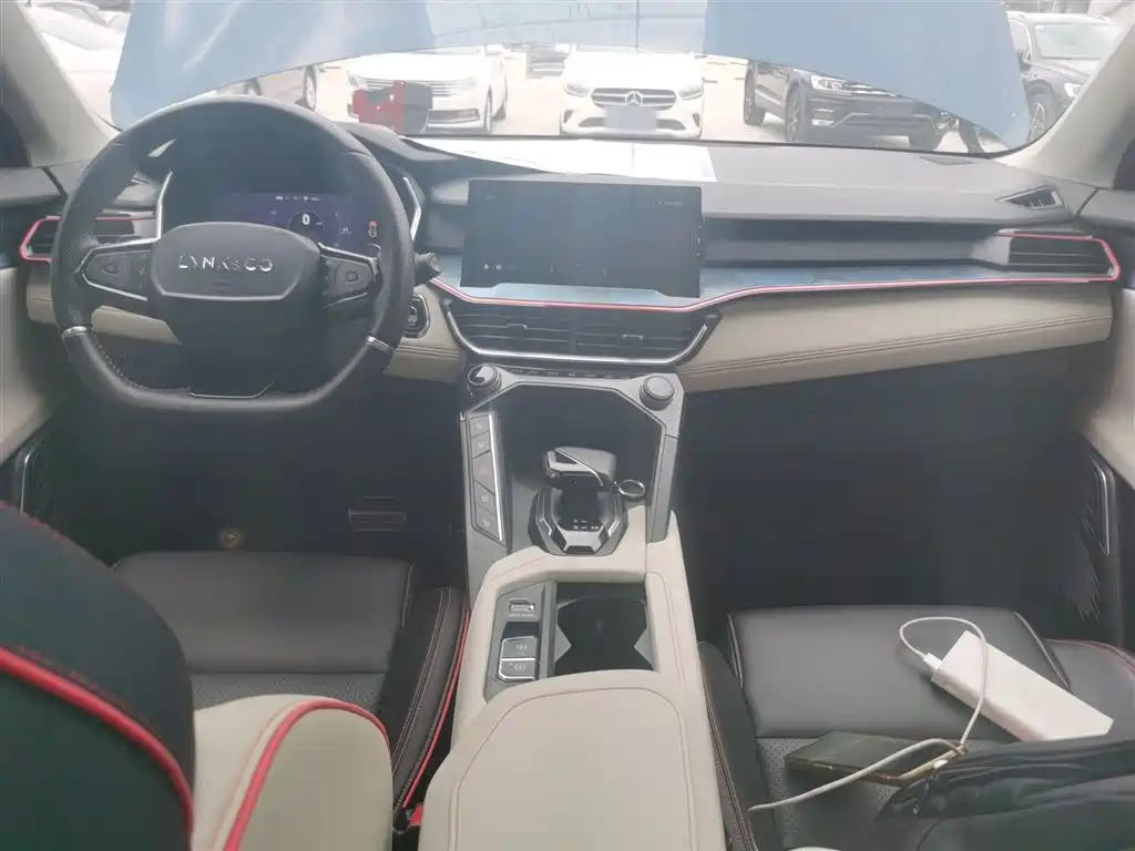 Lynk & Co 06 2020 1.5T Yao Halo купить на сайте DeffCars