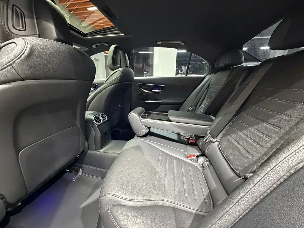 Mercedes-Benz C-Class 2023 C 200 L Sports Edition купить на сайте DeffCars