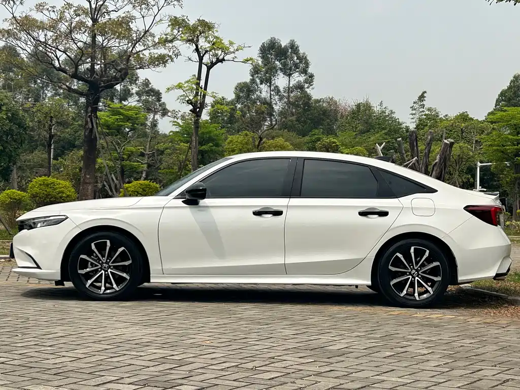 Stylish 2023 model 240TURBO CVT Magic Night Technology Edition купить на сайте DeffCars