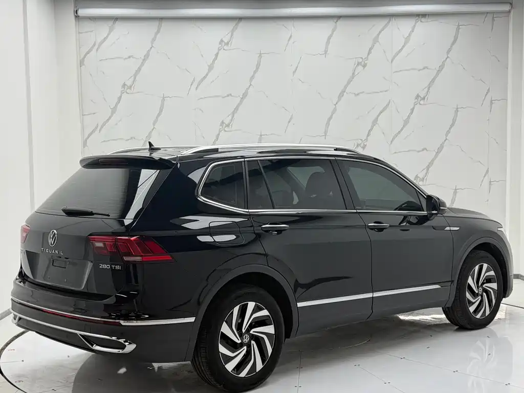 Tiguan L 2023 280TSI automatic two-wheel drive Chaochuang limited edition купить на сайте DeffCars