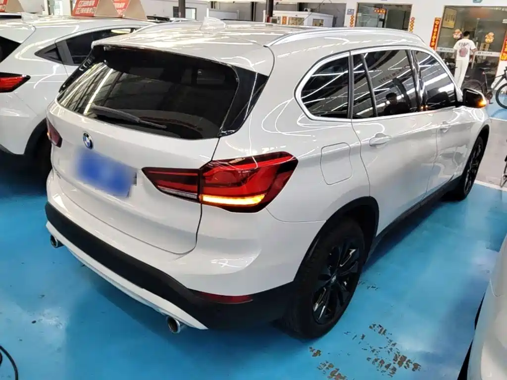 BMW X1 2021 sDrive20Li Fashion Model купить на сайте DeffCars