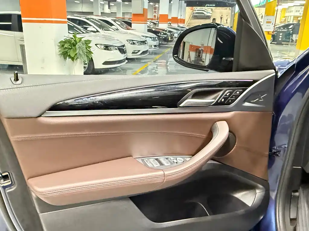 BMW X3 2019 xDrive28i M Sports Package купить на сайте DeffCars