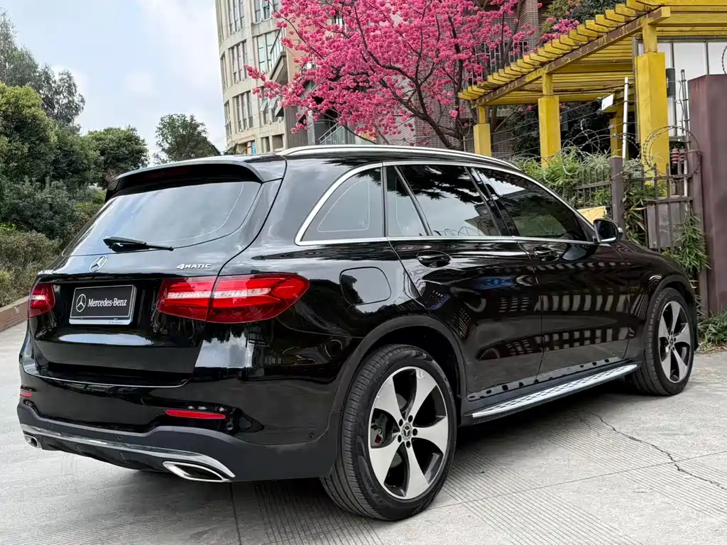 Mercedes-Benz GLC 2018 GLC 300 4MATIC luxury model купить на сайте DeffCars