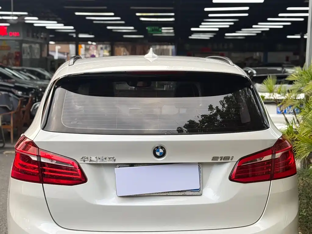 BMW 2 Series Station Wagon 2016 218i Fashion Model купить на сайте DeffCars