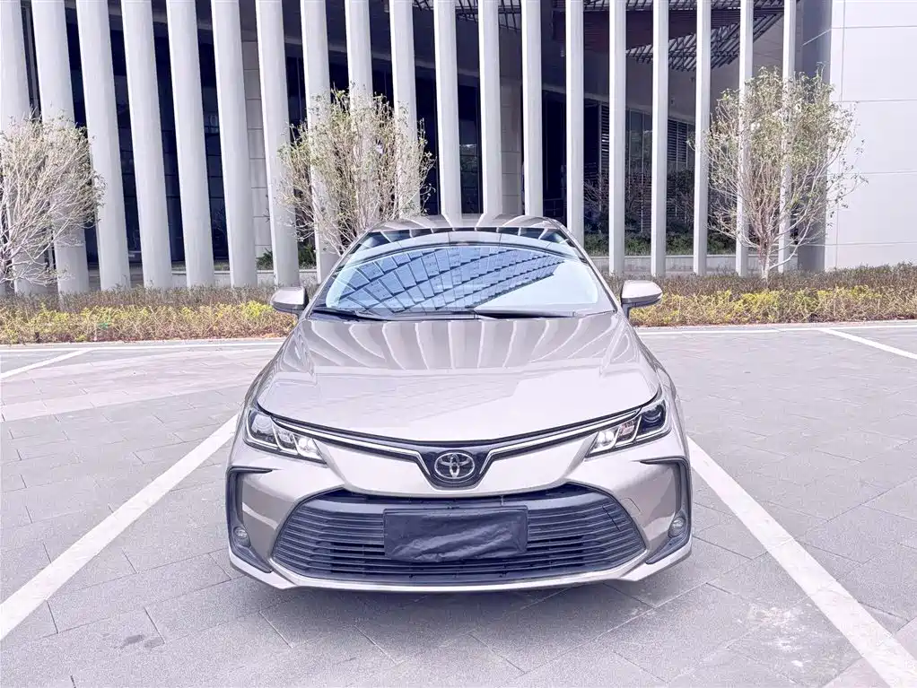 Corolla 2021 1.2T S-CVT Pioneer Edition купить на сайте DeffCars
