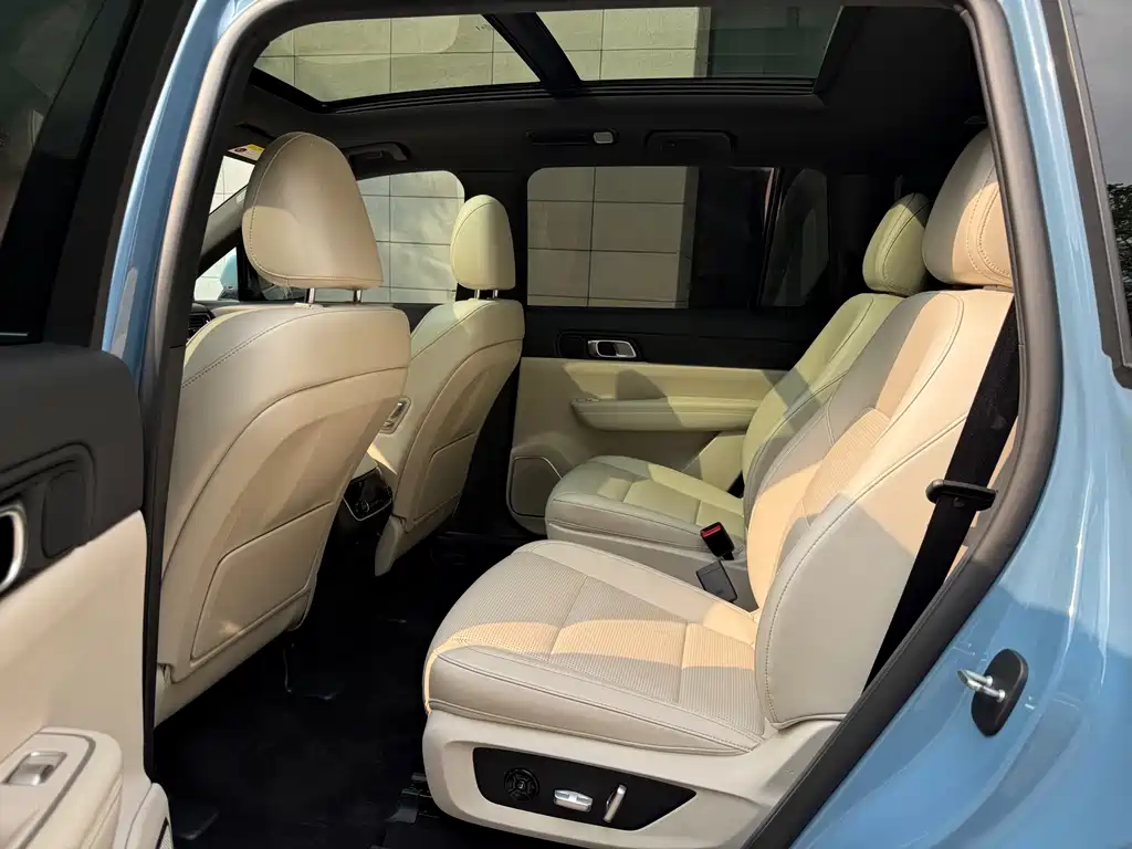 Ideal ONE 2021 extended range 6-seater version купить на сайте DeffCars
