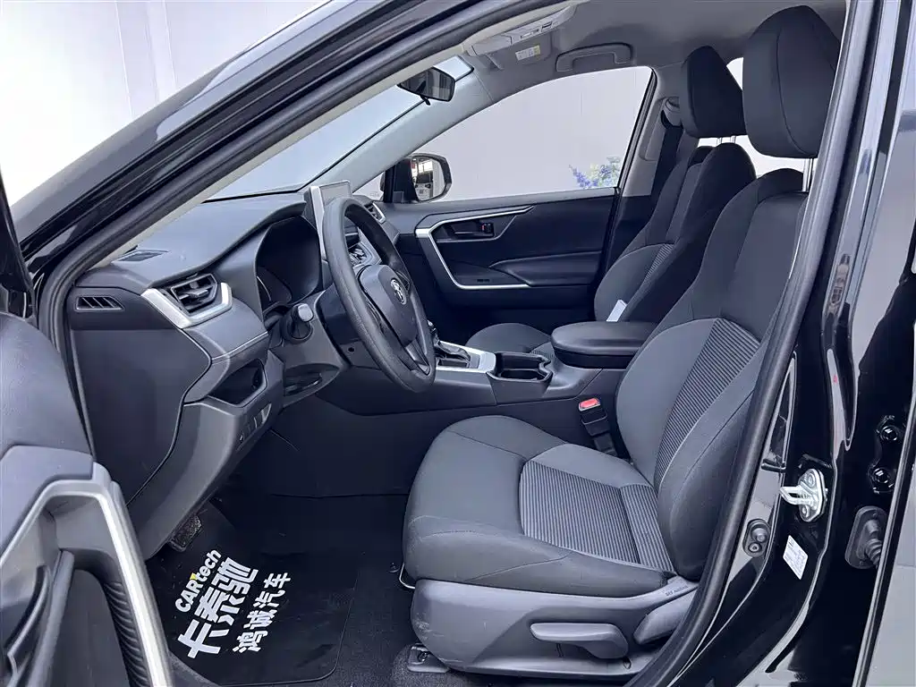 Wilanda 2022 2.0L CVT two-wheel drive leading version купить на сайте DeffCars