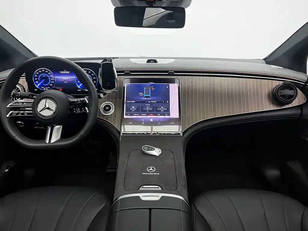 Mercedes-Benz EQE 2022 350 Luxury Edition купить на сайте DeffCars
