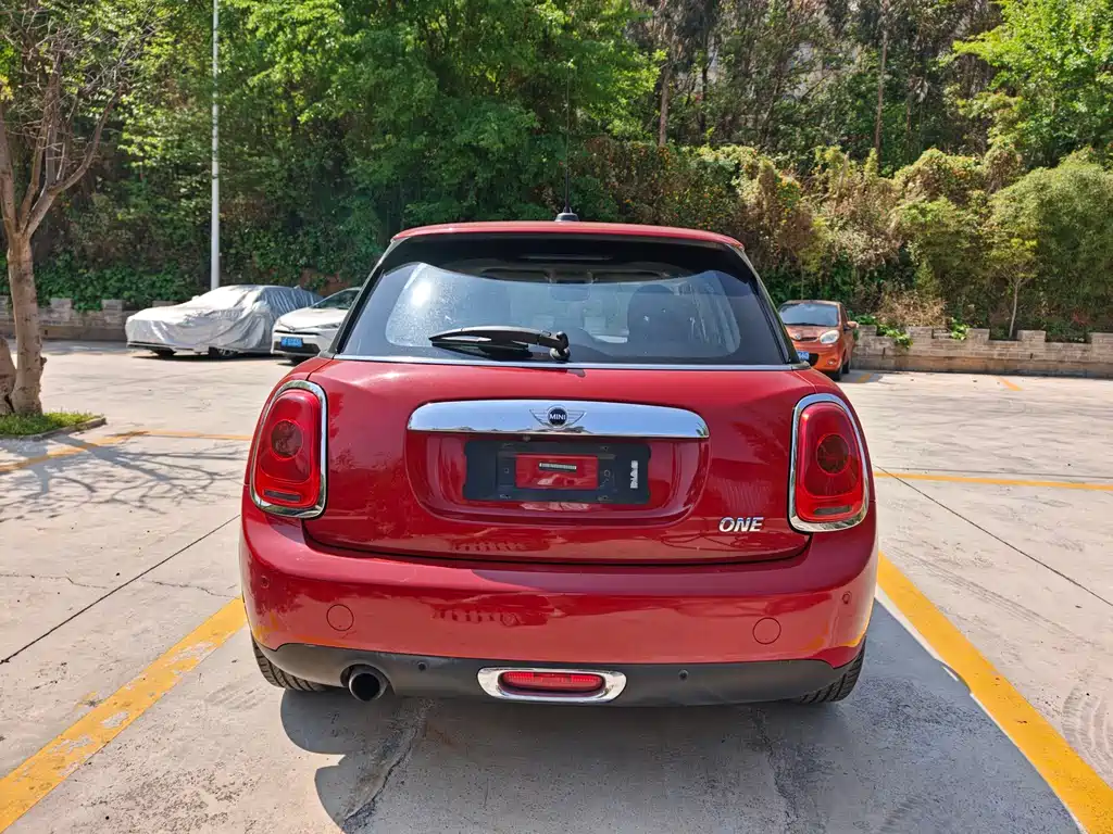 Mini 2016 1.2T one avant-garde five-door edition купить на сайте DeffCars