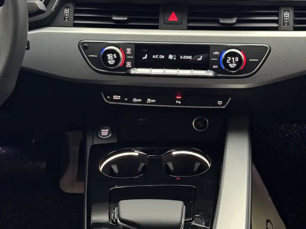 Audi A5 imported 2023 Sportback 40 TFSI fashionable and dynamic купить на сайте DeffCars