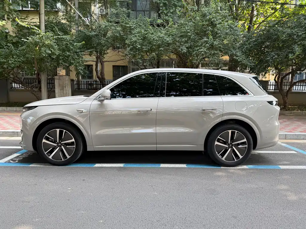 Ideal L6 2024 Pro купить на сайте DeffCars