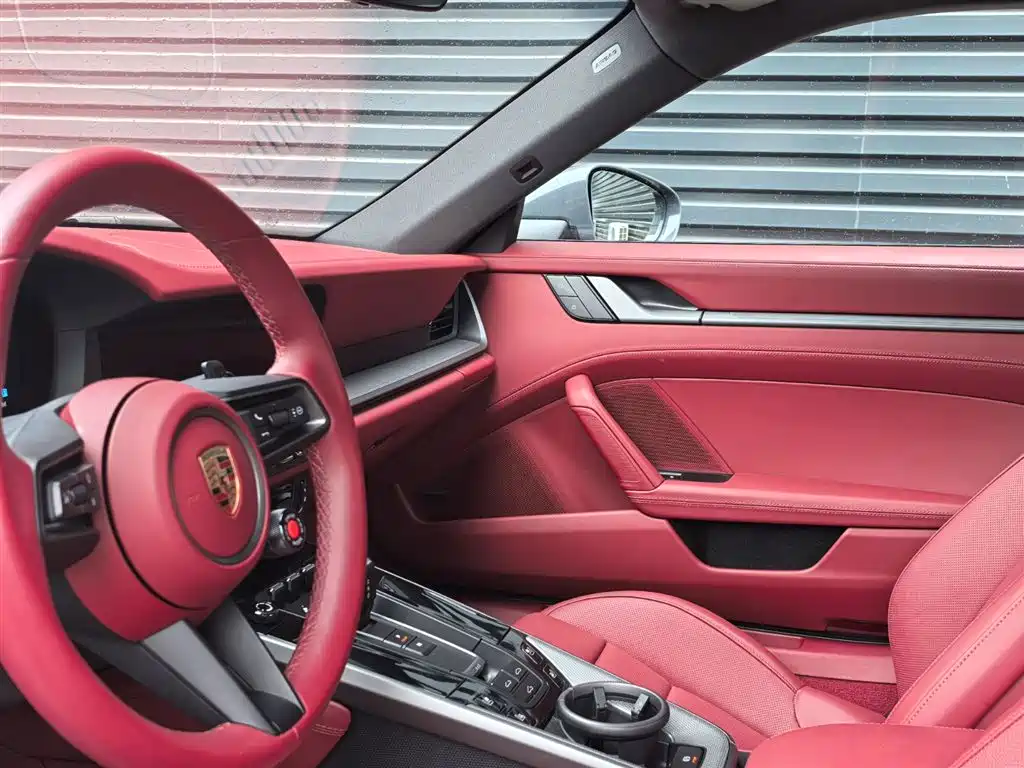 Porsche 911 2025 Carrera 3.0T купить на сайте DeffCars