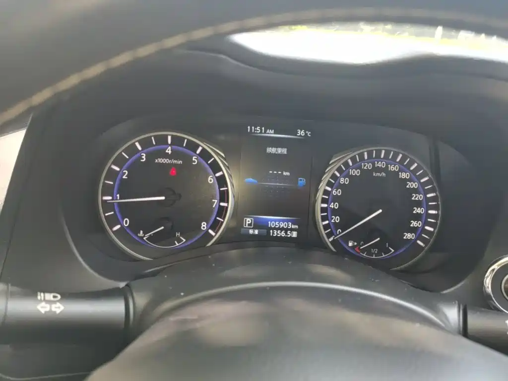 Infinity Q50L 2015 2.0T Delight Edition купить на сайте DeffCars