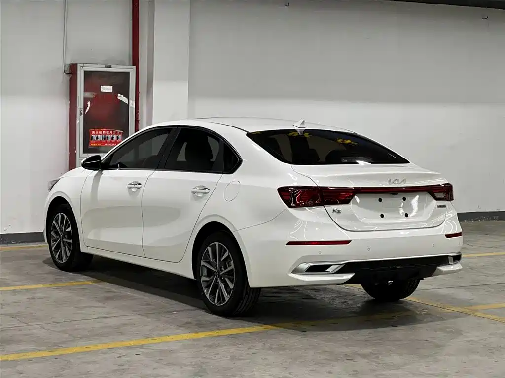 Kia K3 2021 facelift 1.5L CVT fashion version купить на сайте DeffCars