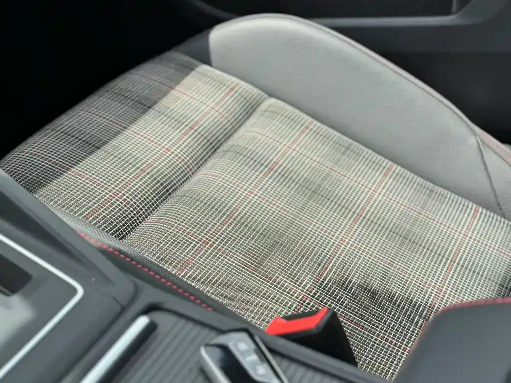 Golf GTI 2021 facelift 380TSI DSG GTI купить на сайте DeffCars
