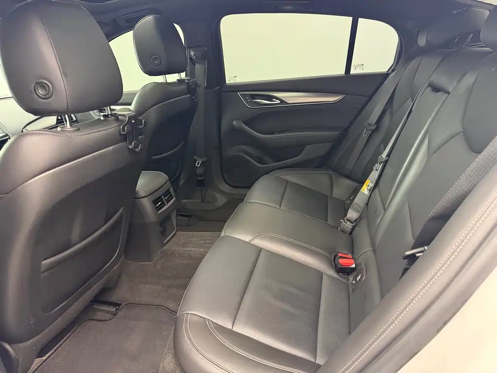 Cadillac CT5 2023 28T luxury model (standard version) купить на сайте DeffCars