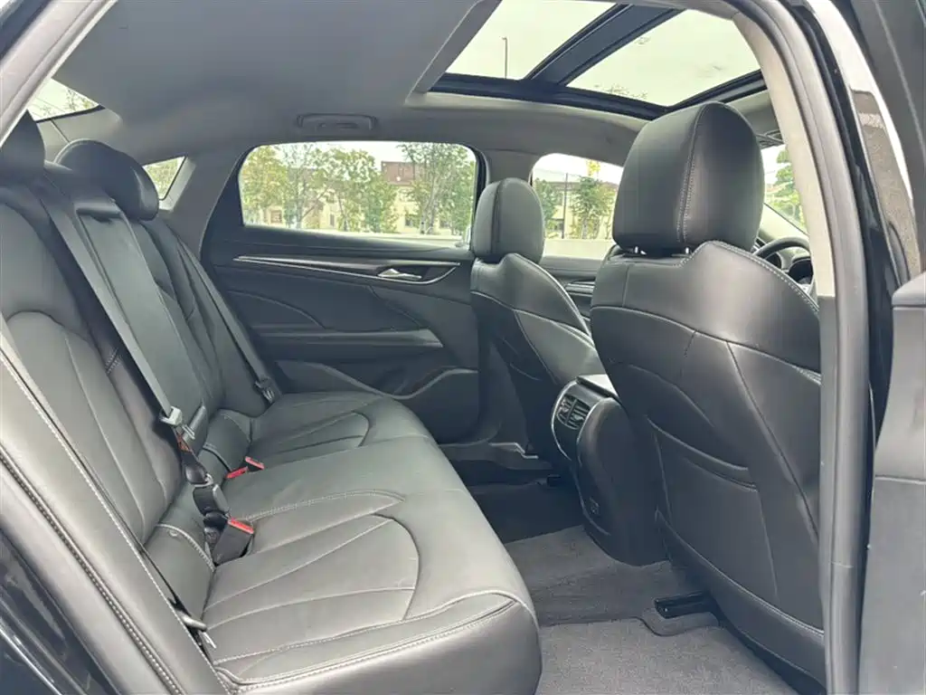 LaCrosse 2022 652T luxury model купить на сайте DeffCars