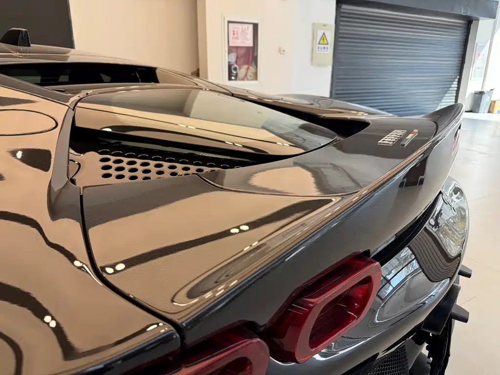 SF90 2020 3.9T V8 Stradale купить на сайте DeffCars