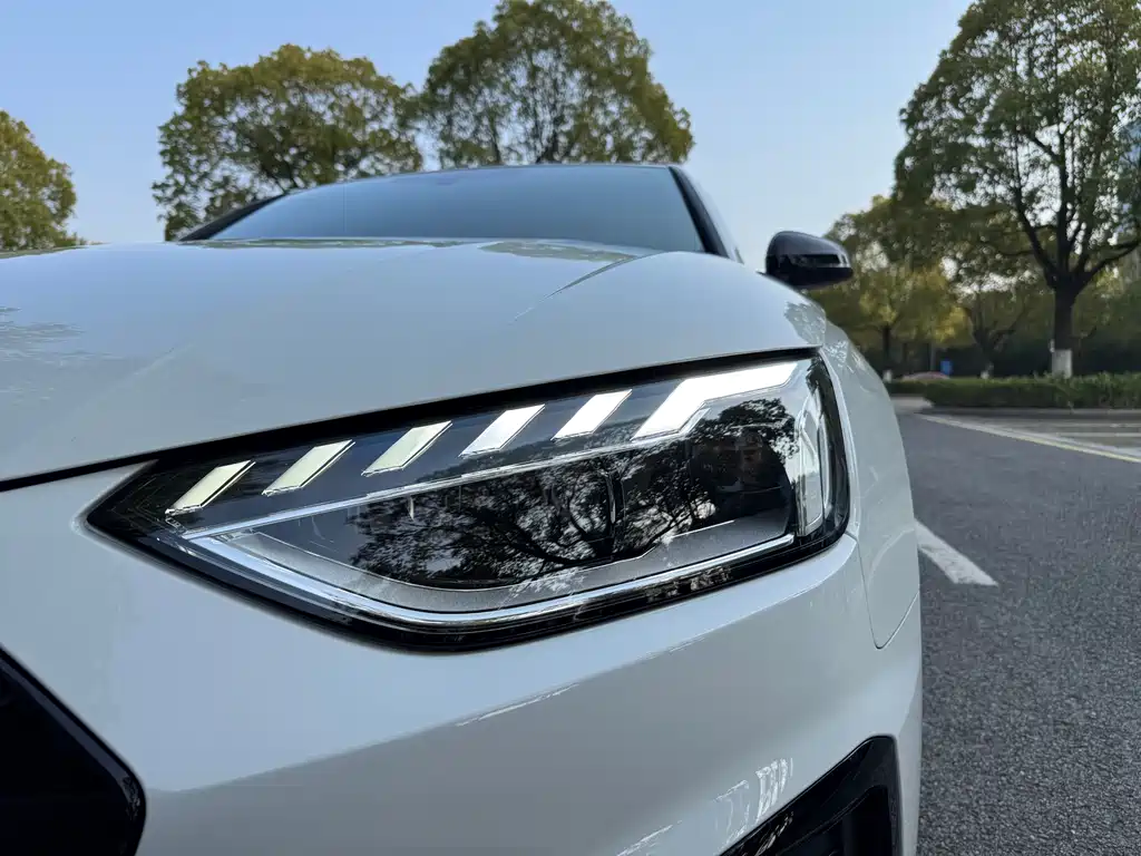 Audi A4L 2024 40 TFSI luxury and dynamic model купить на сайте DeffCars