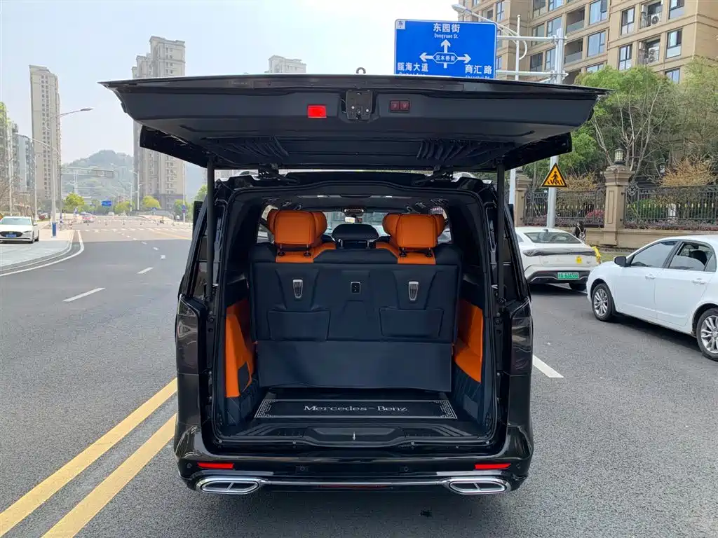 Vito 2023 2.0T Business Edition 7 seats купить на сайте DeffCars