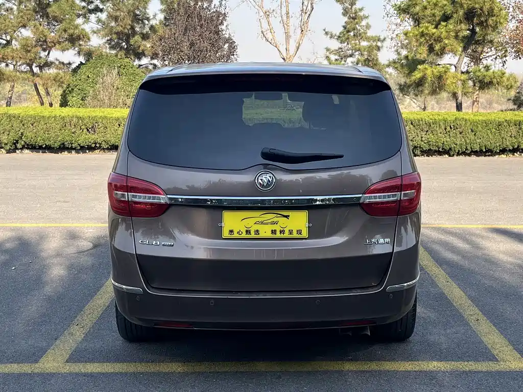 Buick GL8 2018 28T luxury model National VI купить на сайте DeffCars
