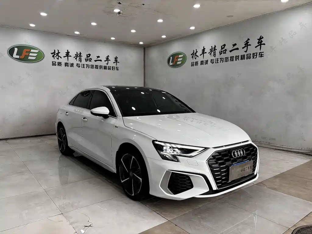 Audi A3 2021 A3L Limousine 35 TFSI Fashionable and Sporty купить на сайте DeffCars
