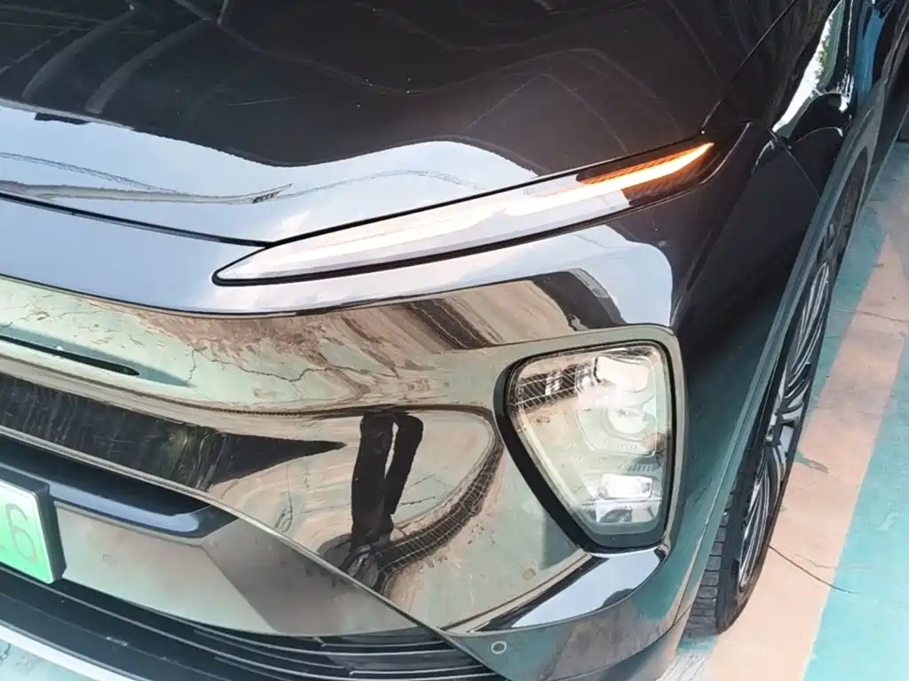 NIO ES8 2023 75kWh Executive Edition купить на сайте DeffCars