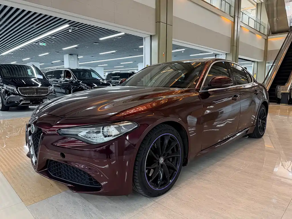 Giulia Juliet 2017 2.0T 280HP Luxury Edition купить на сайте DeffCars