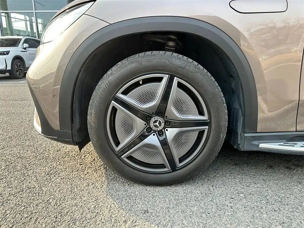 Mercedes-Benz EQE SUV 2023 500 4MATIC купить на сайте DeffCars