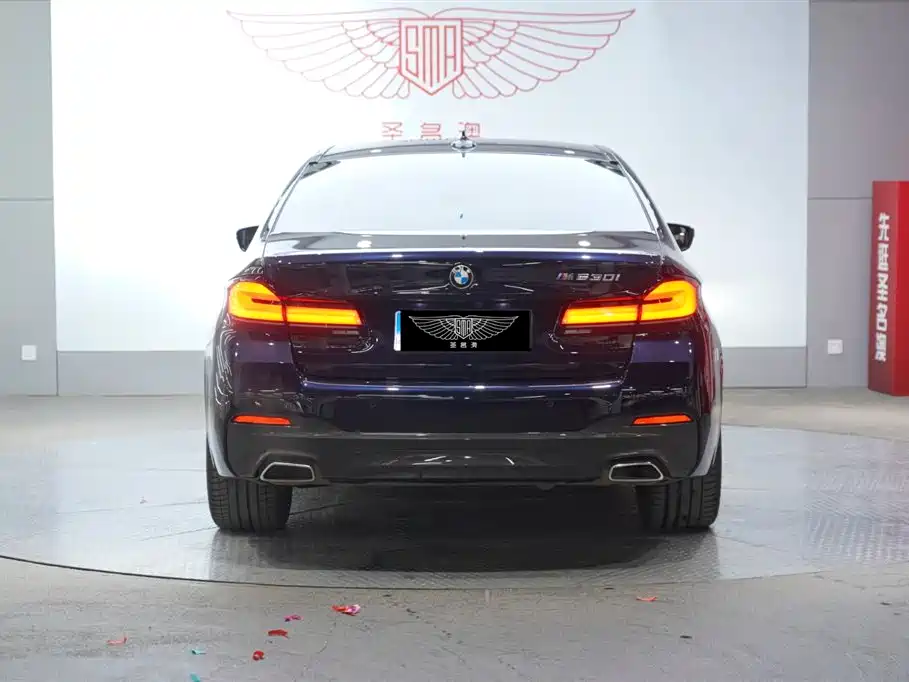 BMW 5 Series imported 2022 facelift 525i M sports package купить на сайте DeffCars