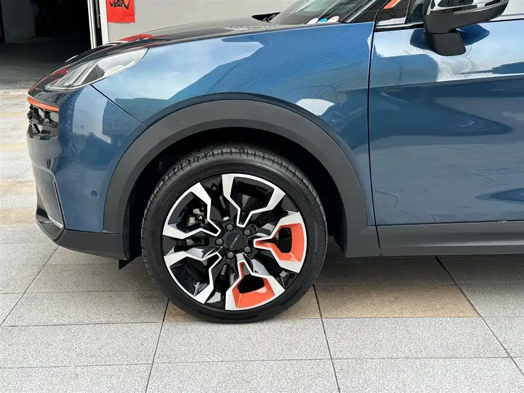 Lynk & Co 06 2020 1.5T Yao Halo купить на сайте DeffCars