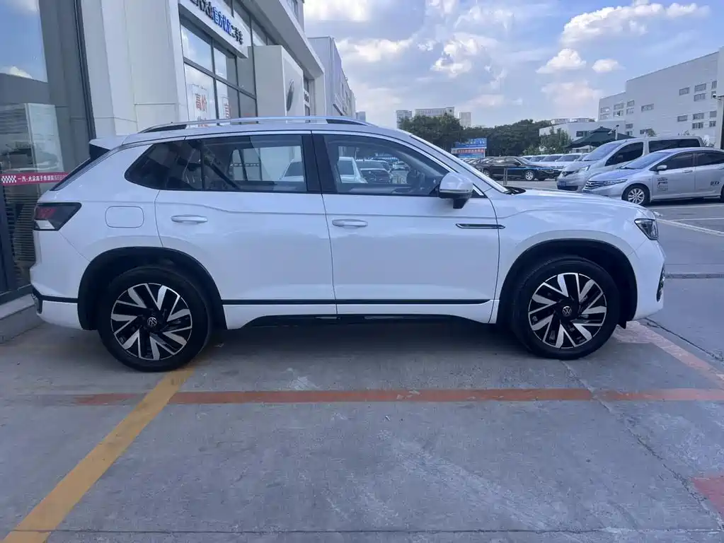 Tanyue 2023 380TSI four-wheel drive R-Line high-energy version купить на сайте DeffCars